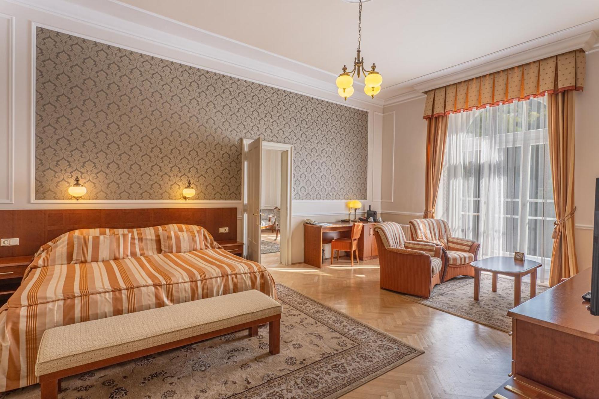 Hotel Radium Palace Jáchymov Extérieur photo